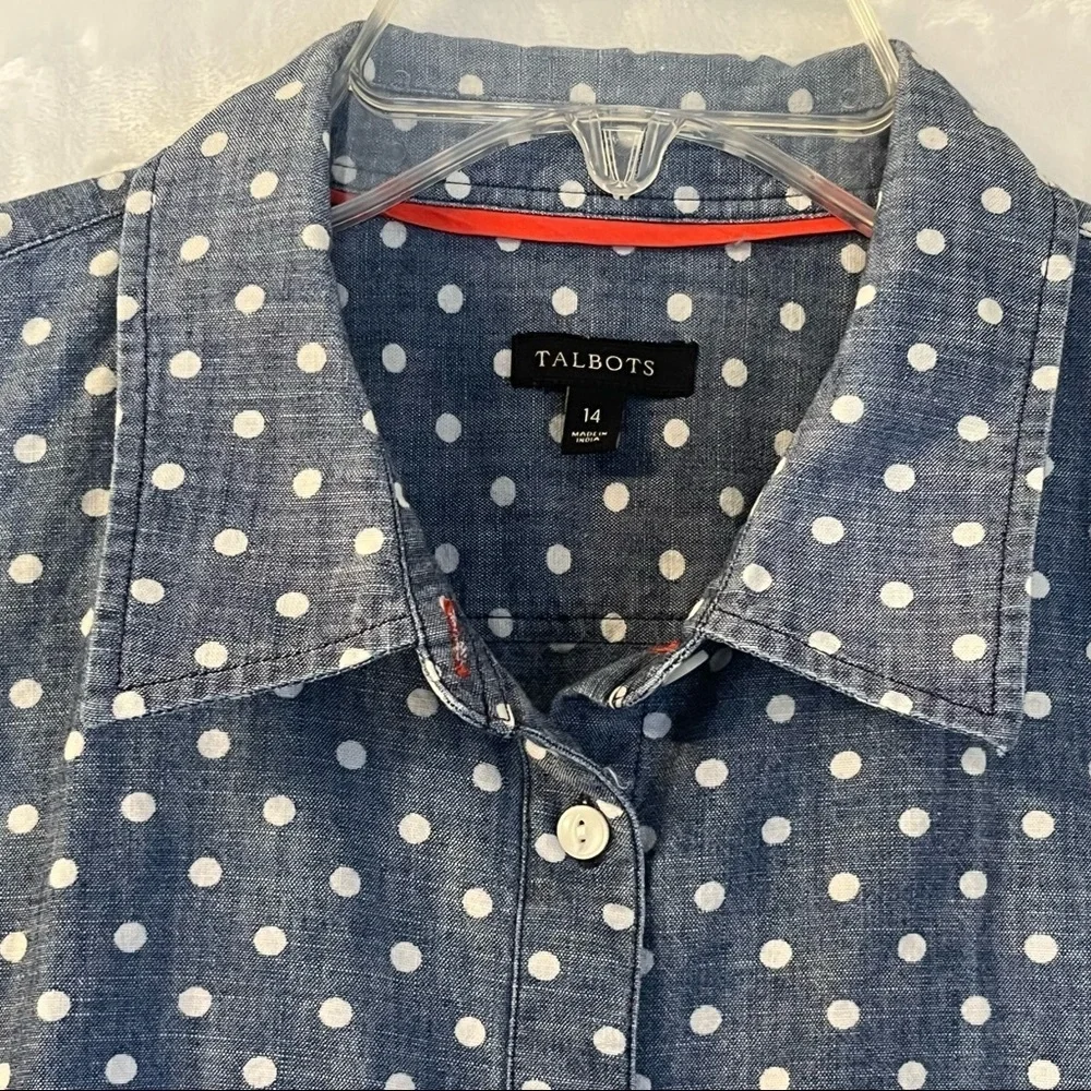 Talbots Chambray Blue White Polka Dot Button Down Shirt Sz 14 Long Sleeve Cotton